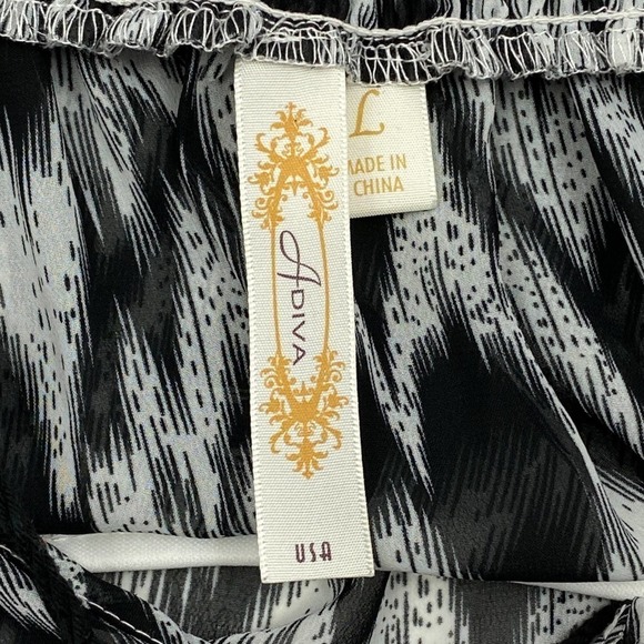 ADIVA Aztec Printed Tassel Tie Peasant Blouse - Picture 8 of 10